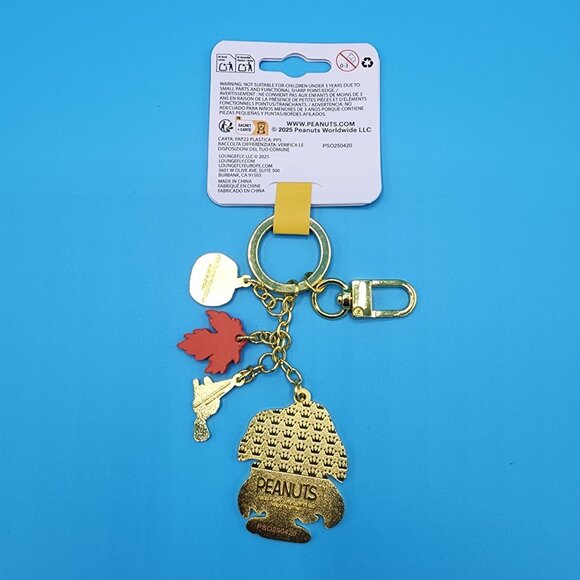 Loungefly Peanuts Snoopy & Woodstock Vampire Halloween Fall Keychain Charm NEW - Picture 7 of 11